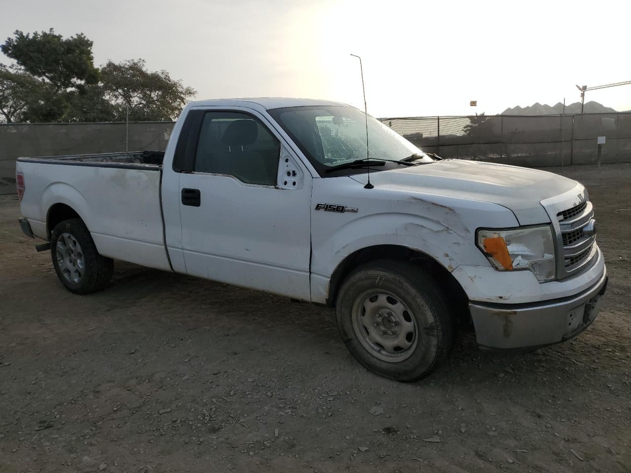 2012 Ford F-150 - Image 4