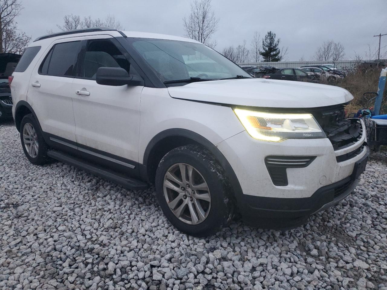 VIN 1FM5K8D87JGB50609 2018 FORD EXPLORER no.4