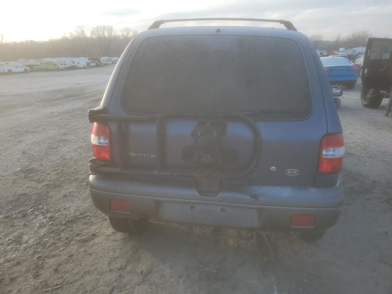 2001 Kia Sportage VIN: KNDJA723115039413 Lot: 85796214