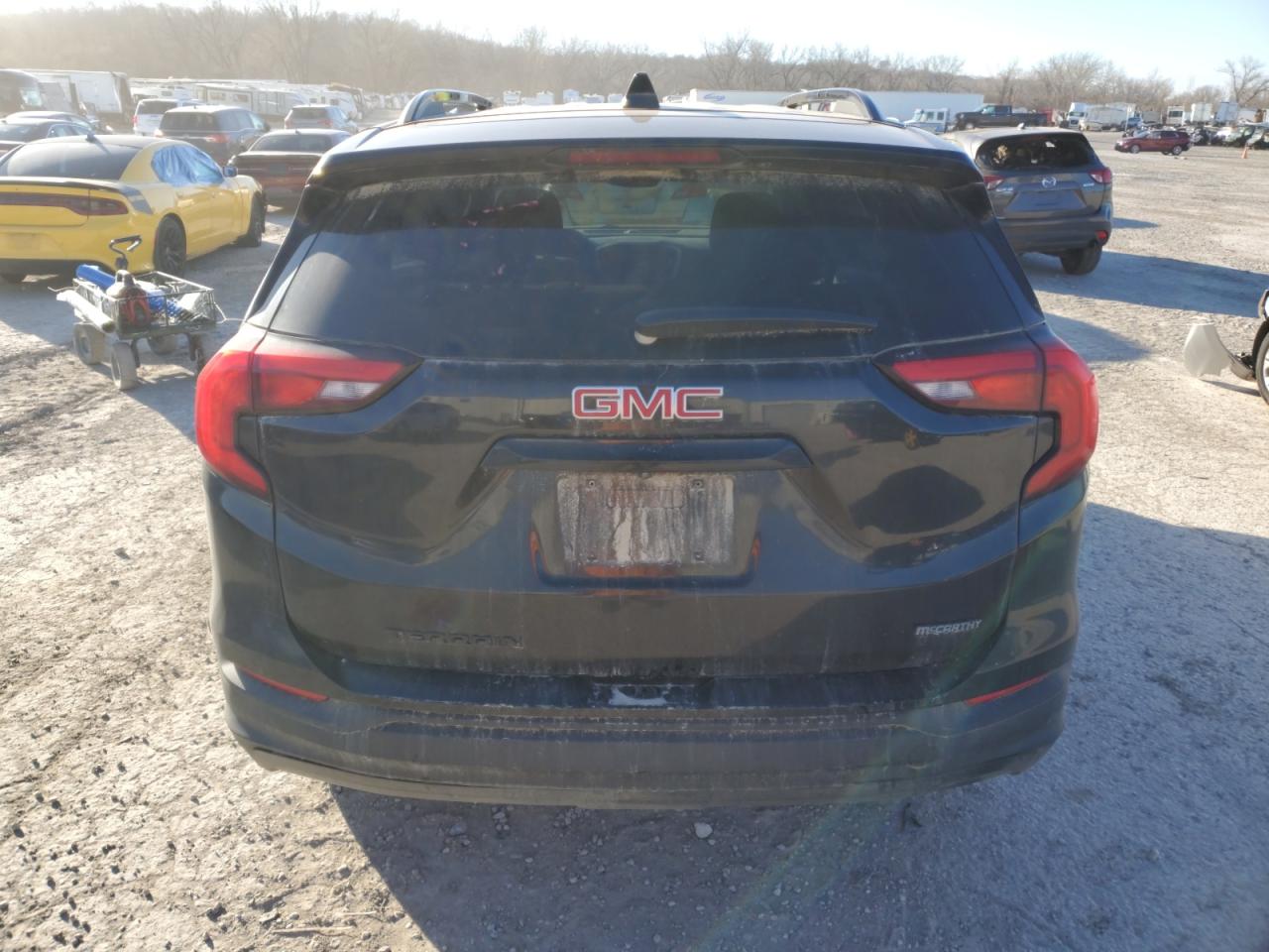 2019 GMC Terrain - Image 6