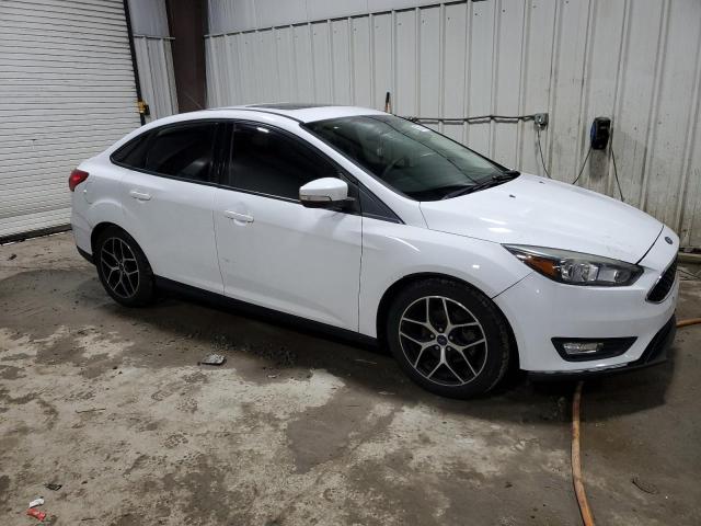  FORD FOCUS 2017 White