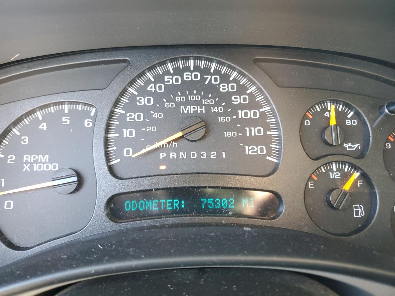 2006 Chevrolet Silverado - Image 9
