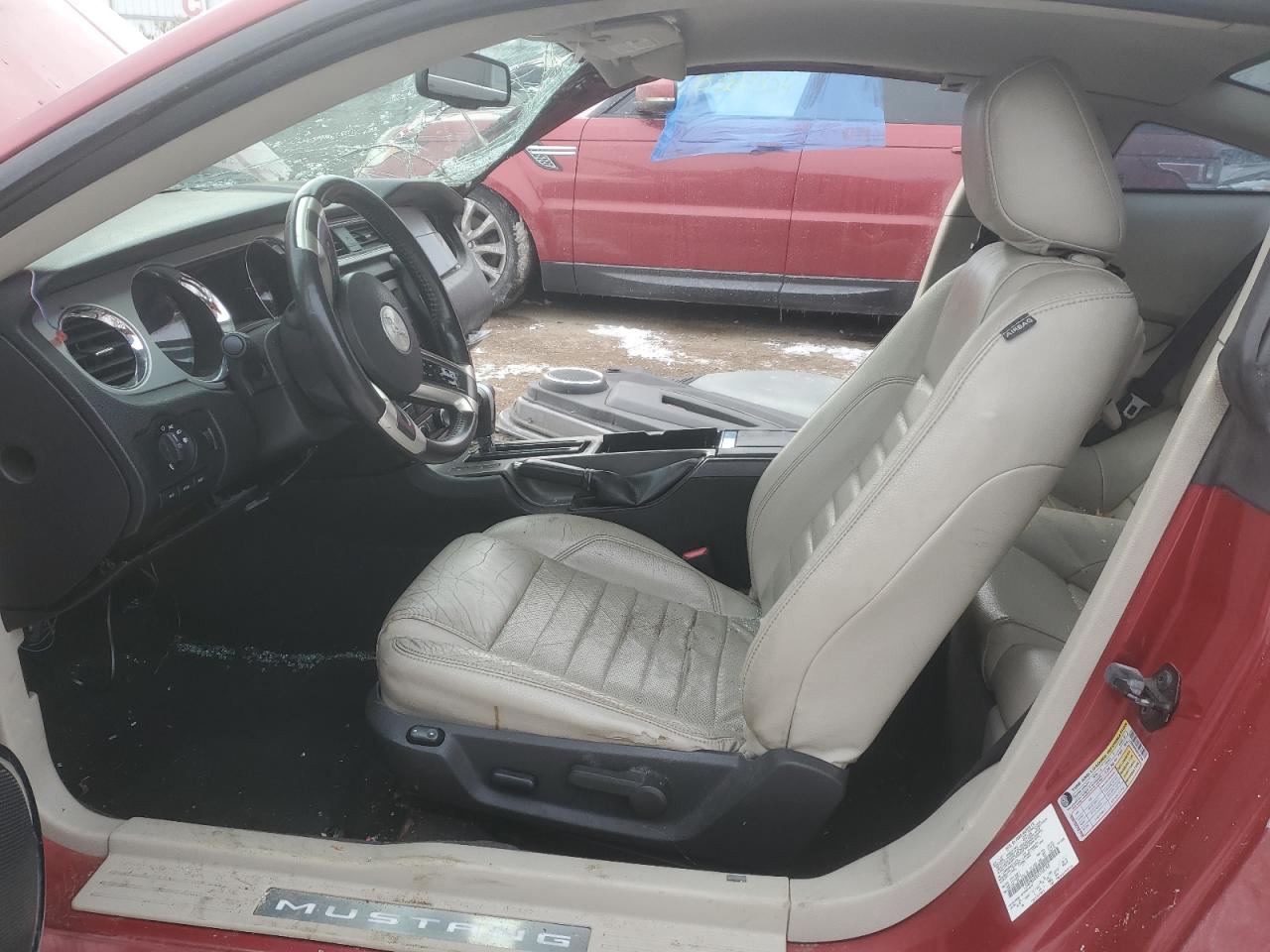 2010 Ford Mustang - Image 7
