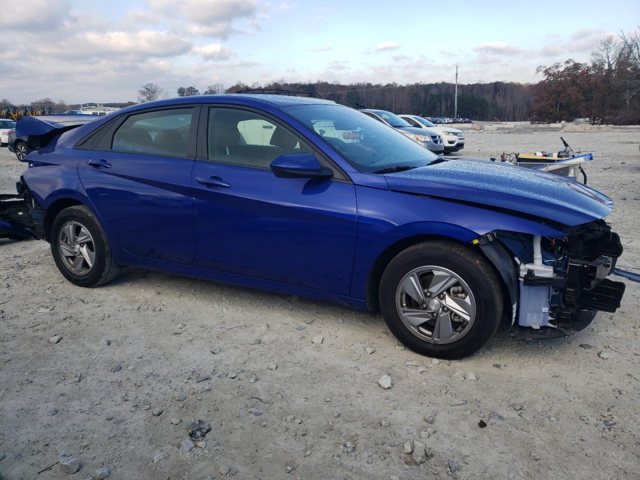 2024 Hyundai Elantra - Image 4