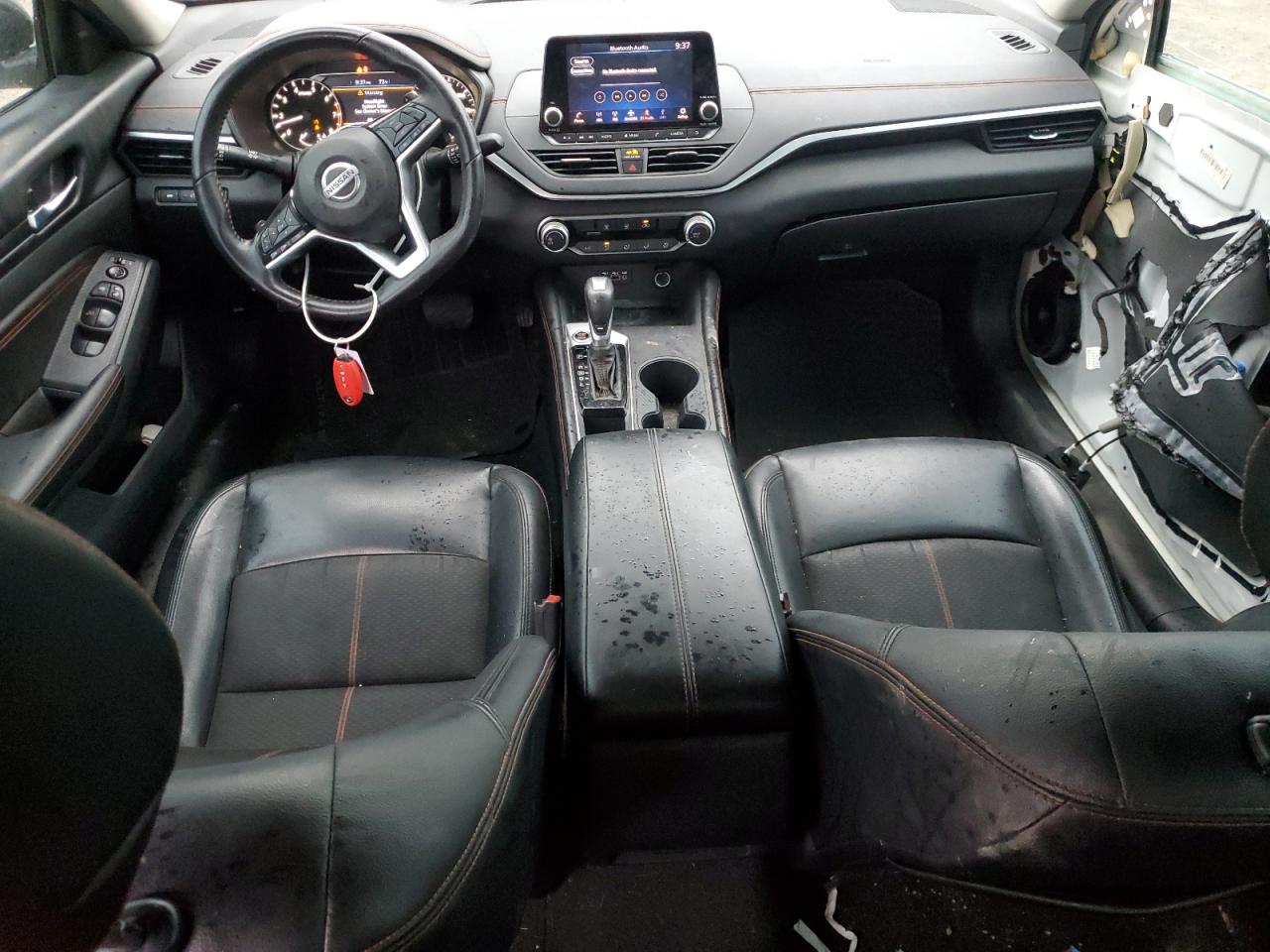 2021 Nissan Altima - Image 8