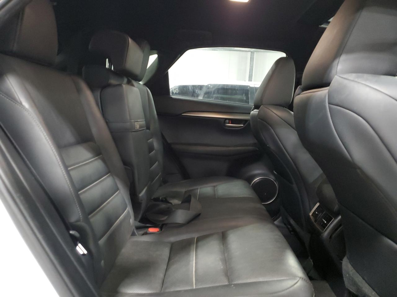 2015 Lexus NX - Image 12