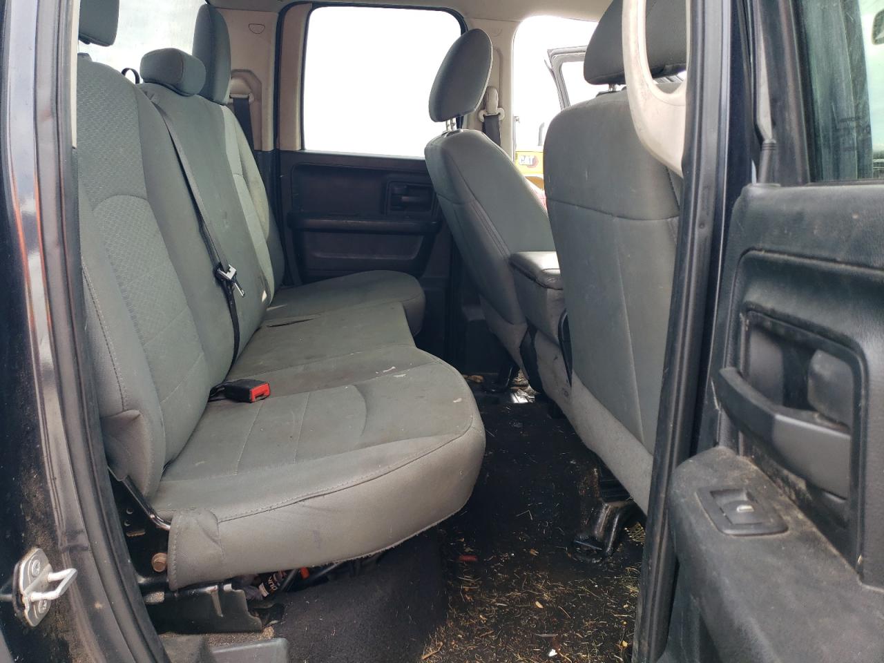 2018 Ram 1500 St VIN: 1C6RR6FG7JS202030 Lot: 77190134