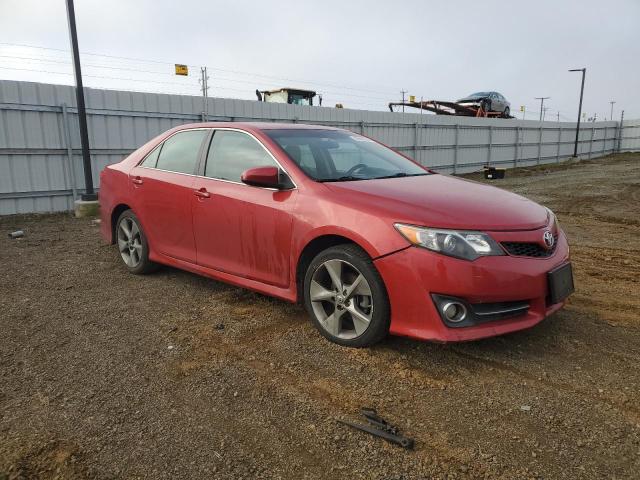  TOYOTA CAMRY 2012 Червоний