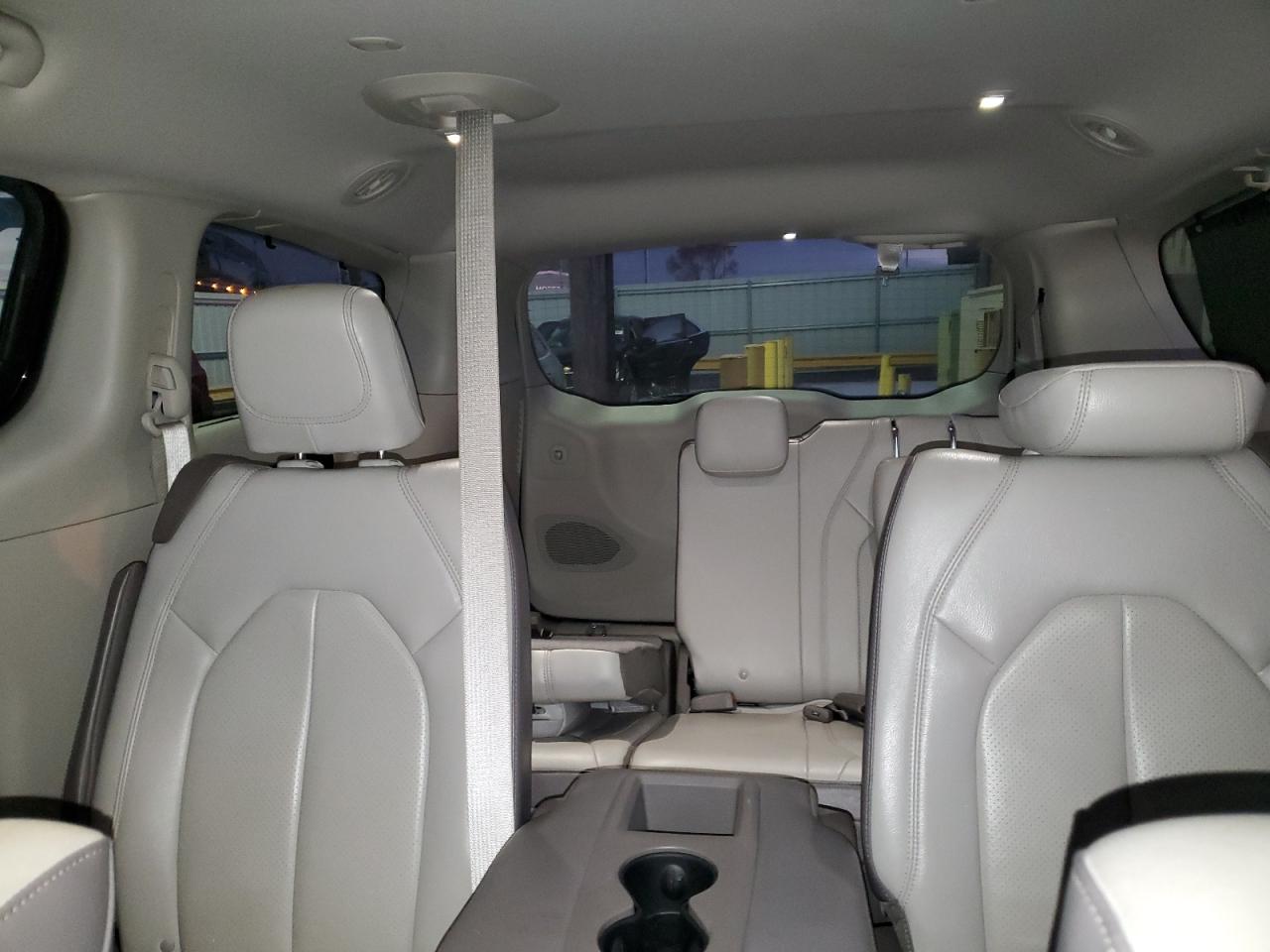 2017 Chrysler Pacifica Touring L Plus VIN: 2C4RC1EG1HR577079 Lot: 83562004