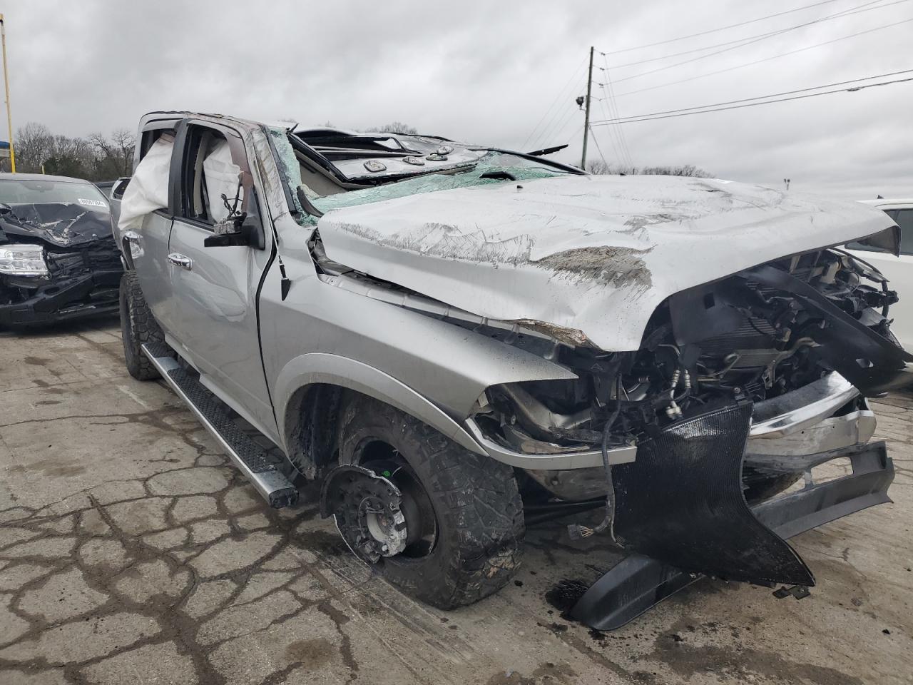 2016 RAM 2500 - Image 4