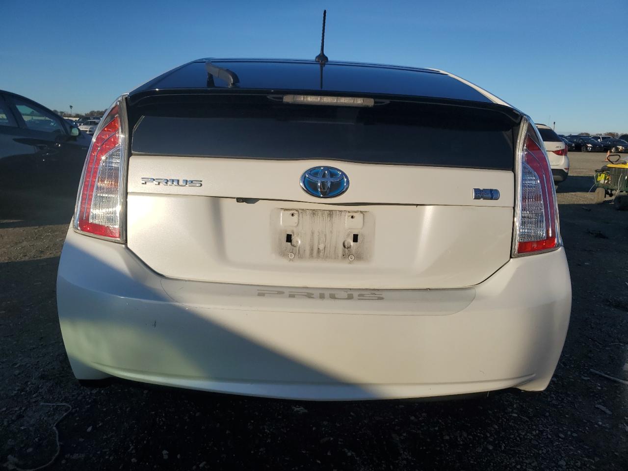 2015 Toyota Prius - Image 6