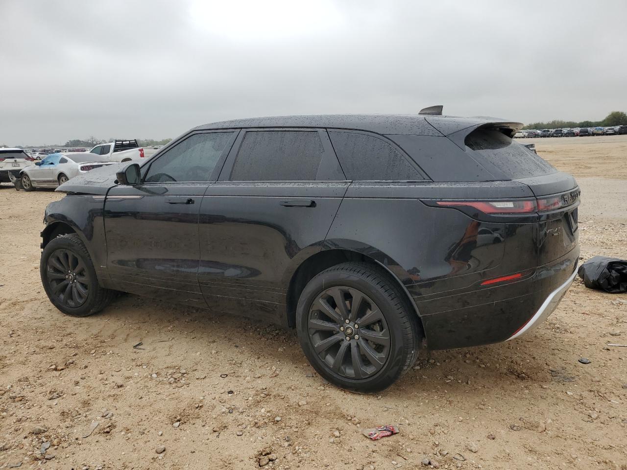 2020 Land Rover Range Rover - Image 2