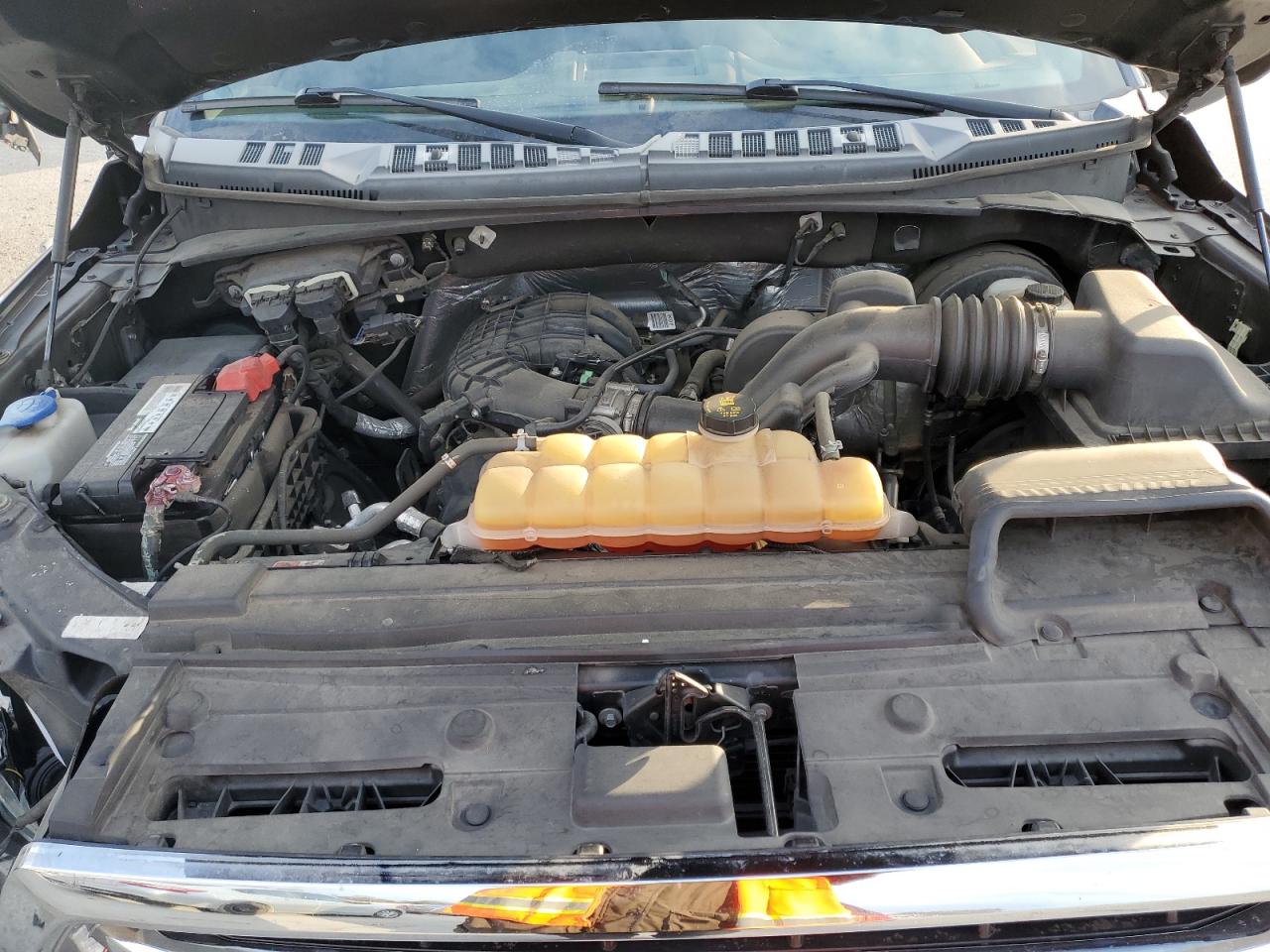 2016 Ford F-150 - Image 13