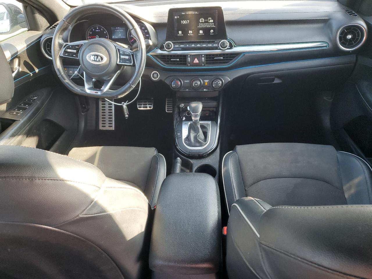 2020 Kia Forte - Image 8