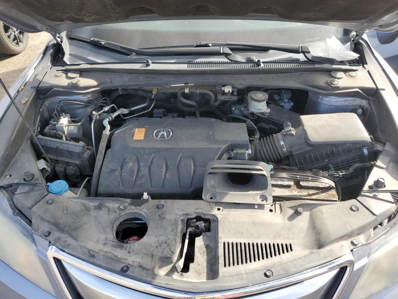 VIN 5J8TB3H59FL017400 2015 ACURA RDX no.11