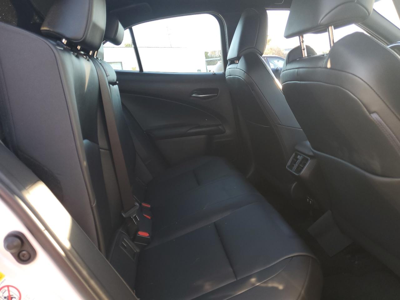 2019 Lexus UX - Image 10
