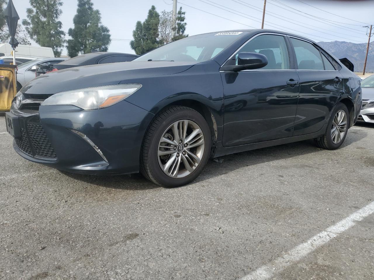 VIN 4T1BF1FK3GU214078 2016 TOYOTA CAMRY no.1