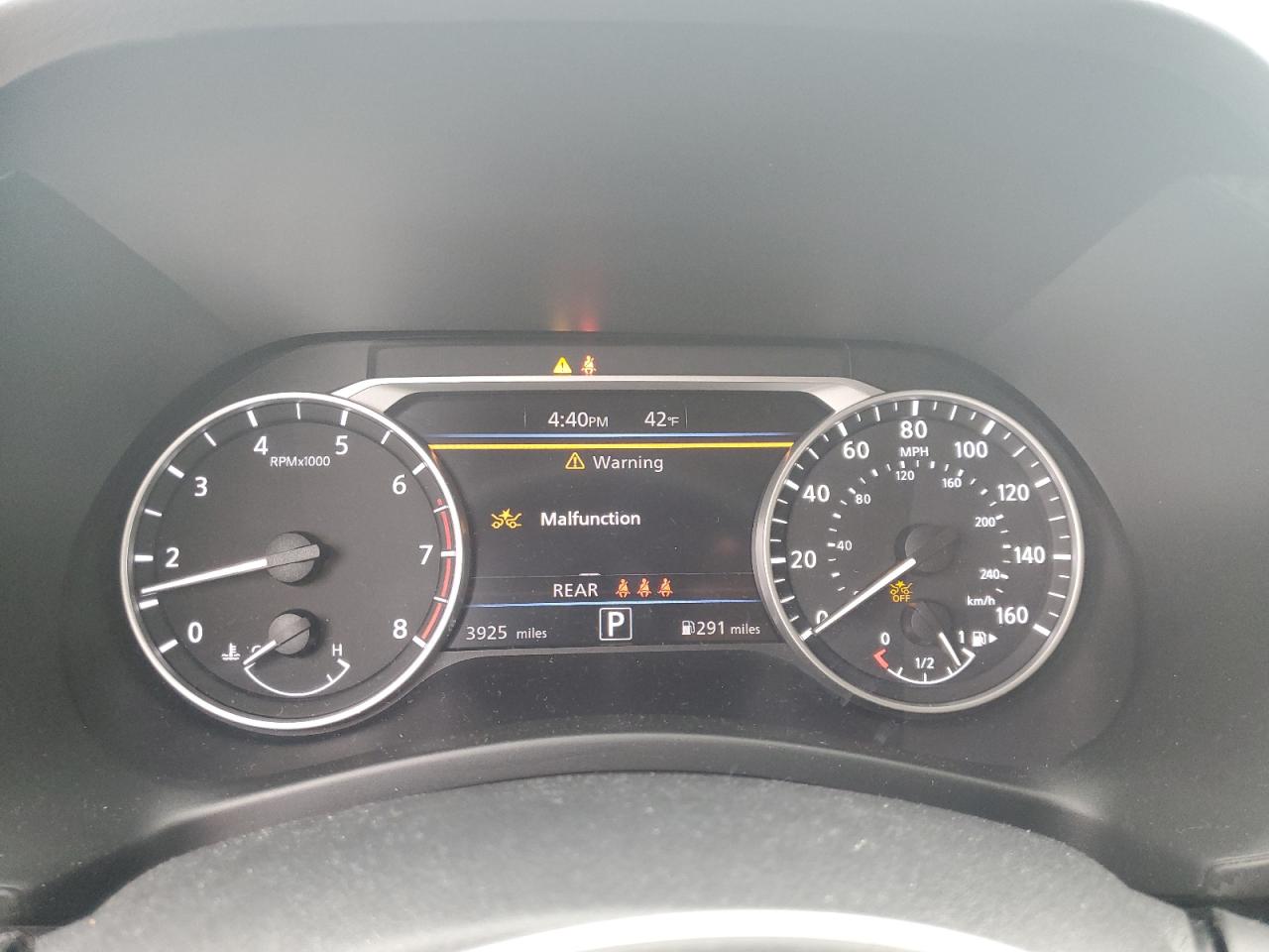 2024 Nissan Sentra - Image 9