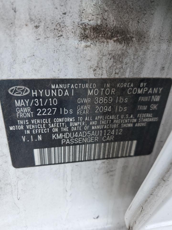 2010 Hyundai Elantra - Image 12