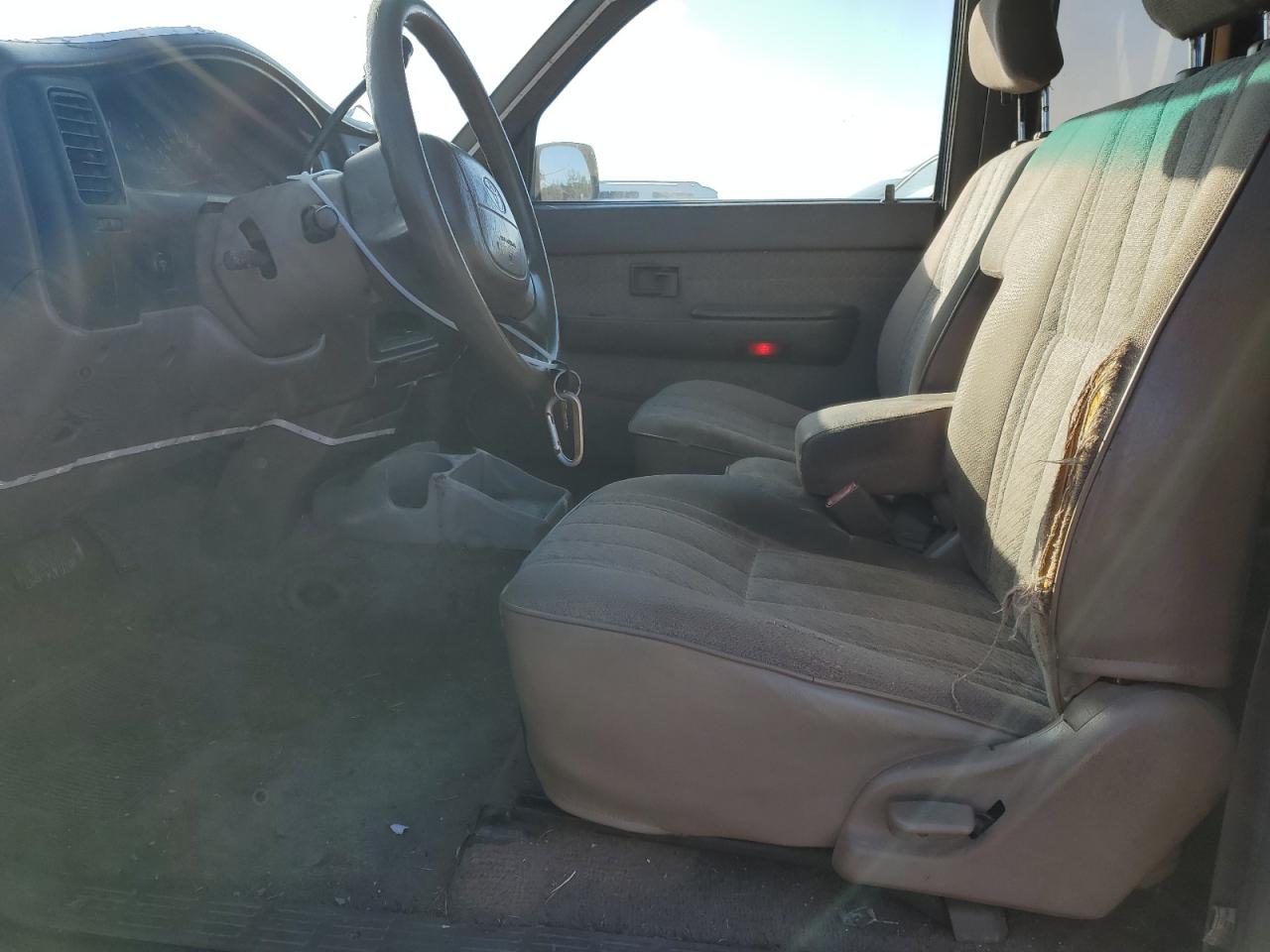 1995 Toyota Tacoma Xtracab VIN: 4TAUN53B4SZ046079 Lot: 86184424