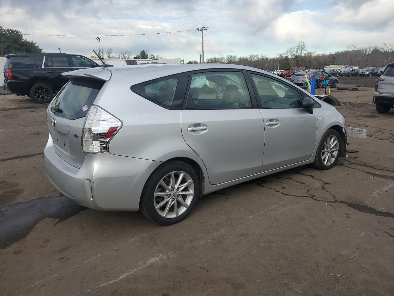 VIN JTDZN3EU3EJ014725 2014 TOYOTA PRIUS no.3