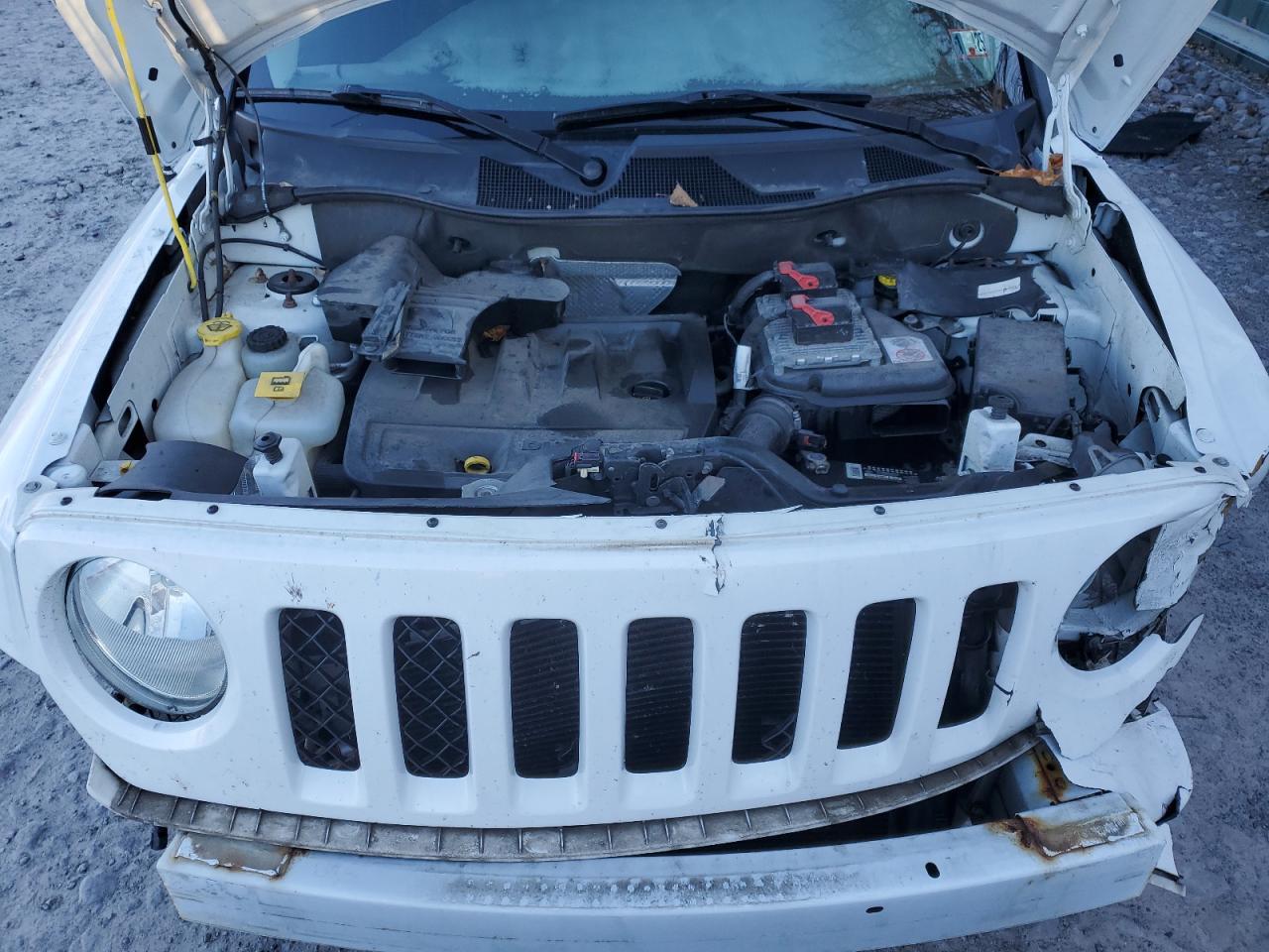 VIN 1C4NJRFB1FD117636 2015 JEEP PATRIOT no.12