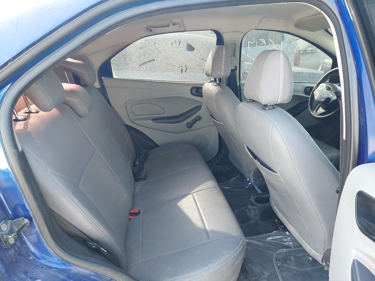 MAJFKBFE3HTS42073 - 2017 Ford FIGO - #85406814