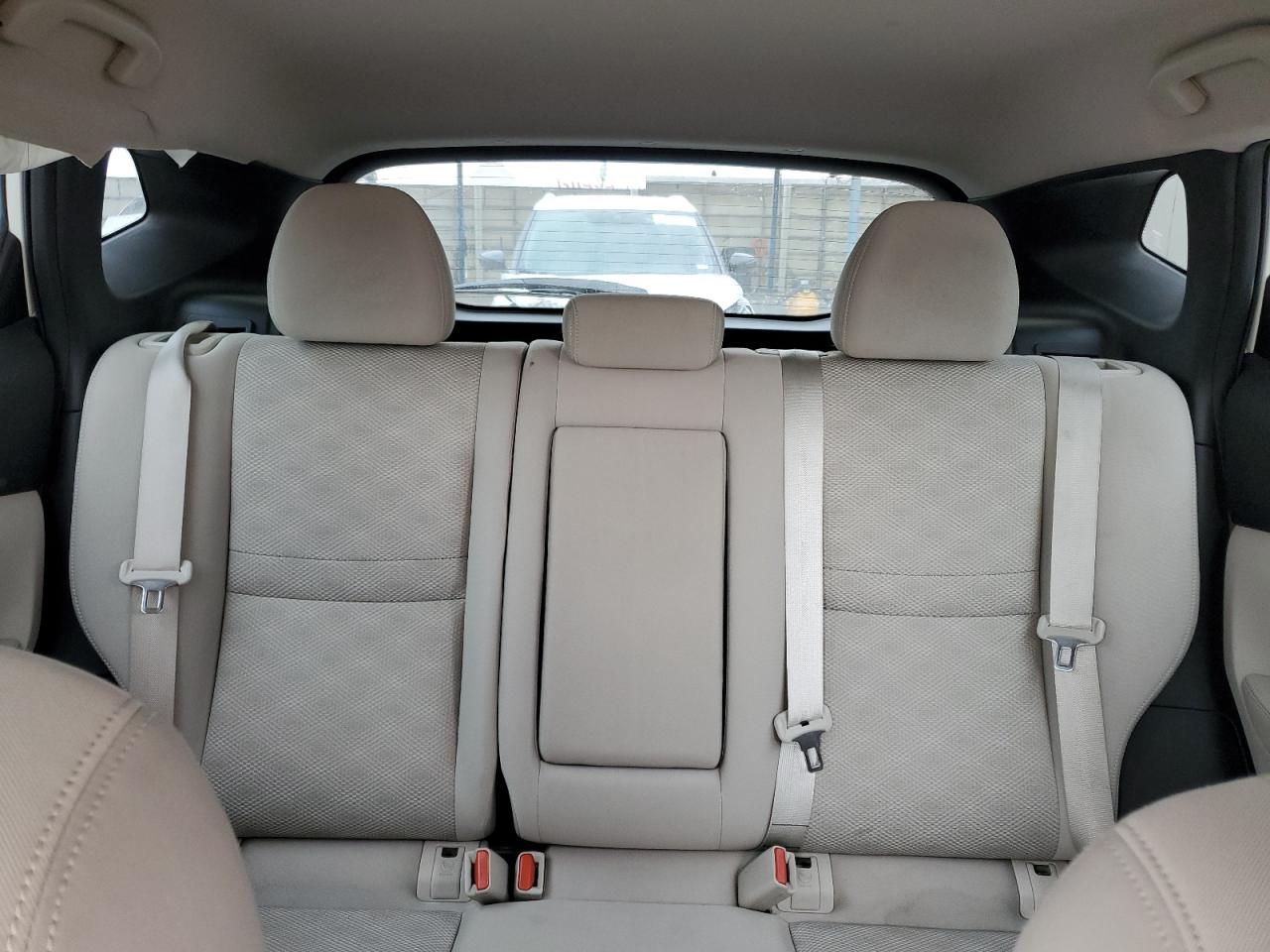 2019 Nissan Rogue - Image 10