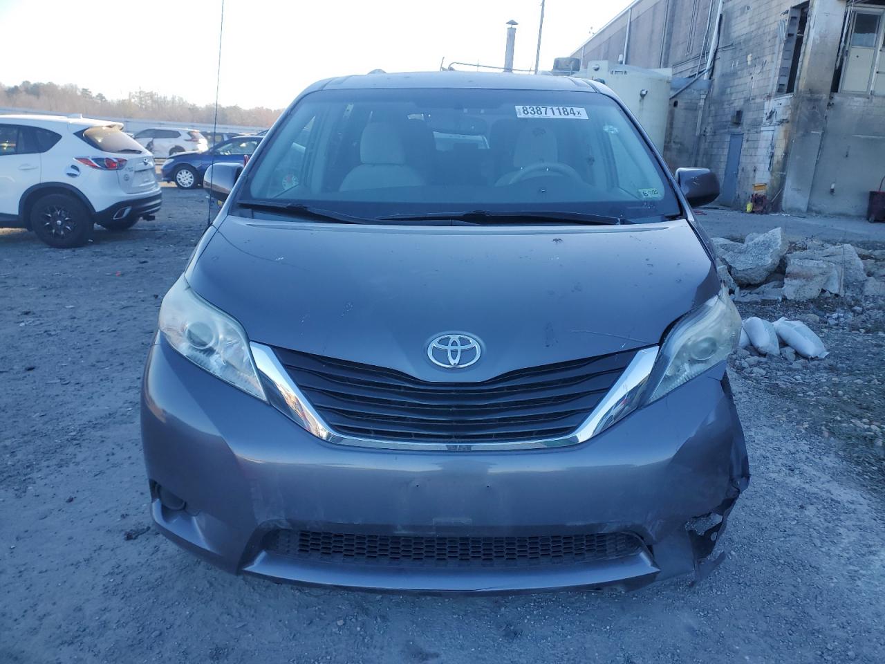 VIN 5TDKK3DC0ES446968 2014 TOYOTA All Models no.5