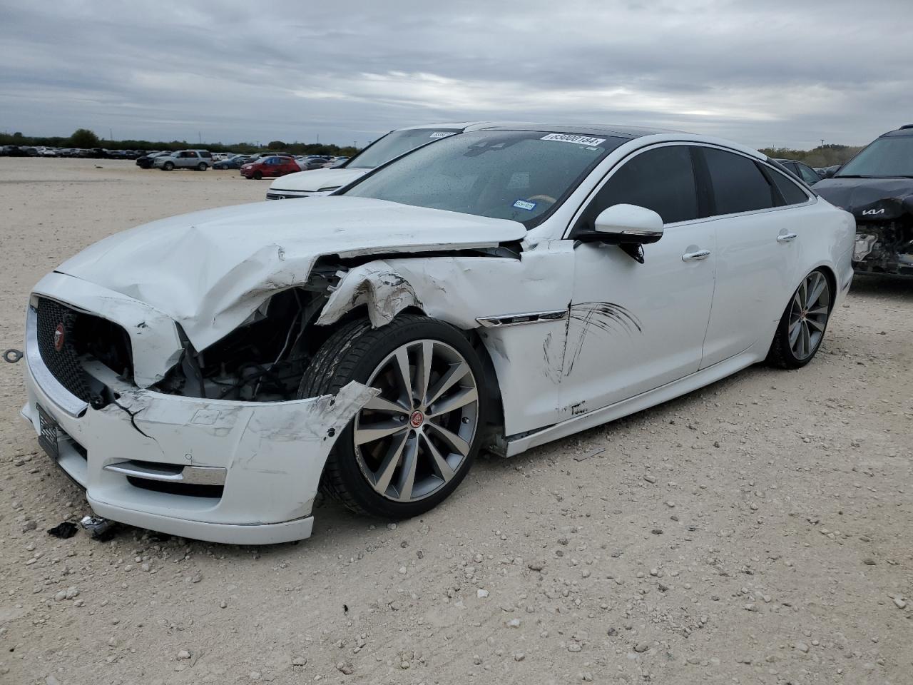 2019 Jaguar XJ - Image 1