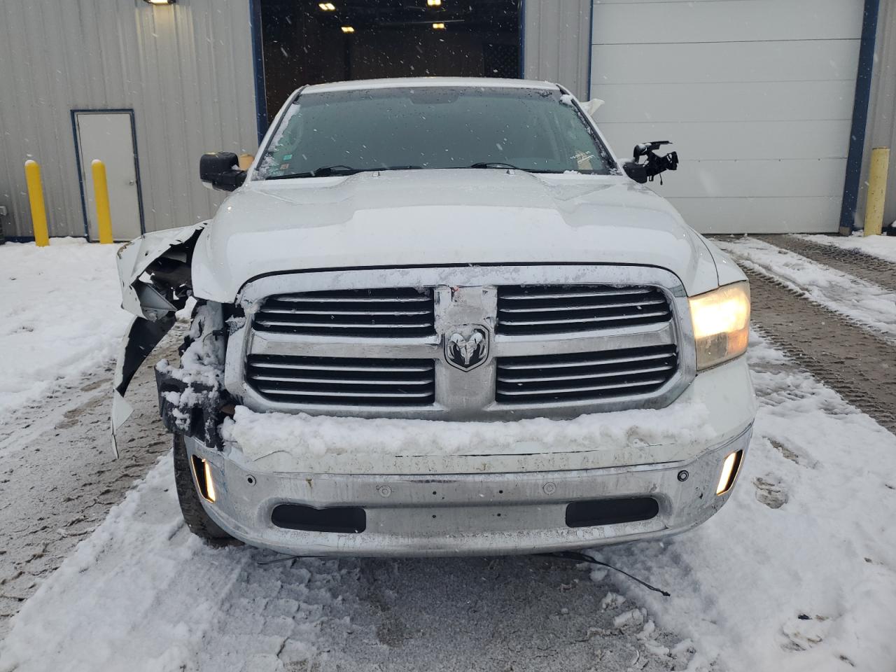 2014 RAM 1500 - Image 5