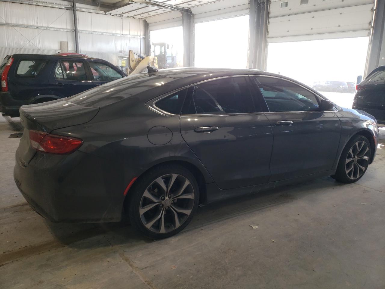 VIN 1C3CCCEG6FN557071 2015 CHRYSLER 200 no.3