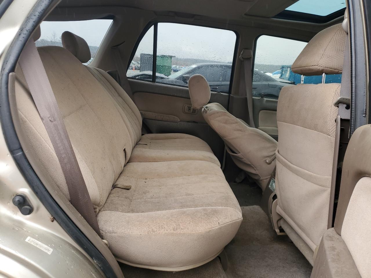 2002 Toyota 4Runner - Image 12