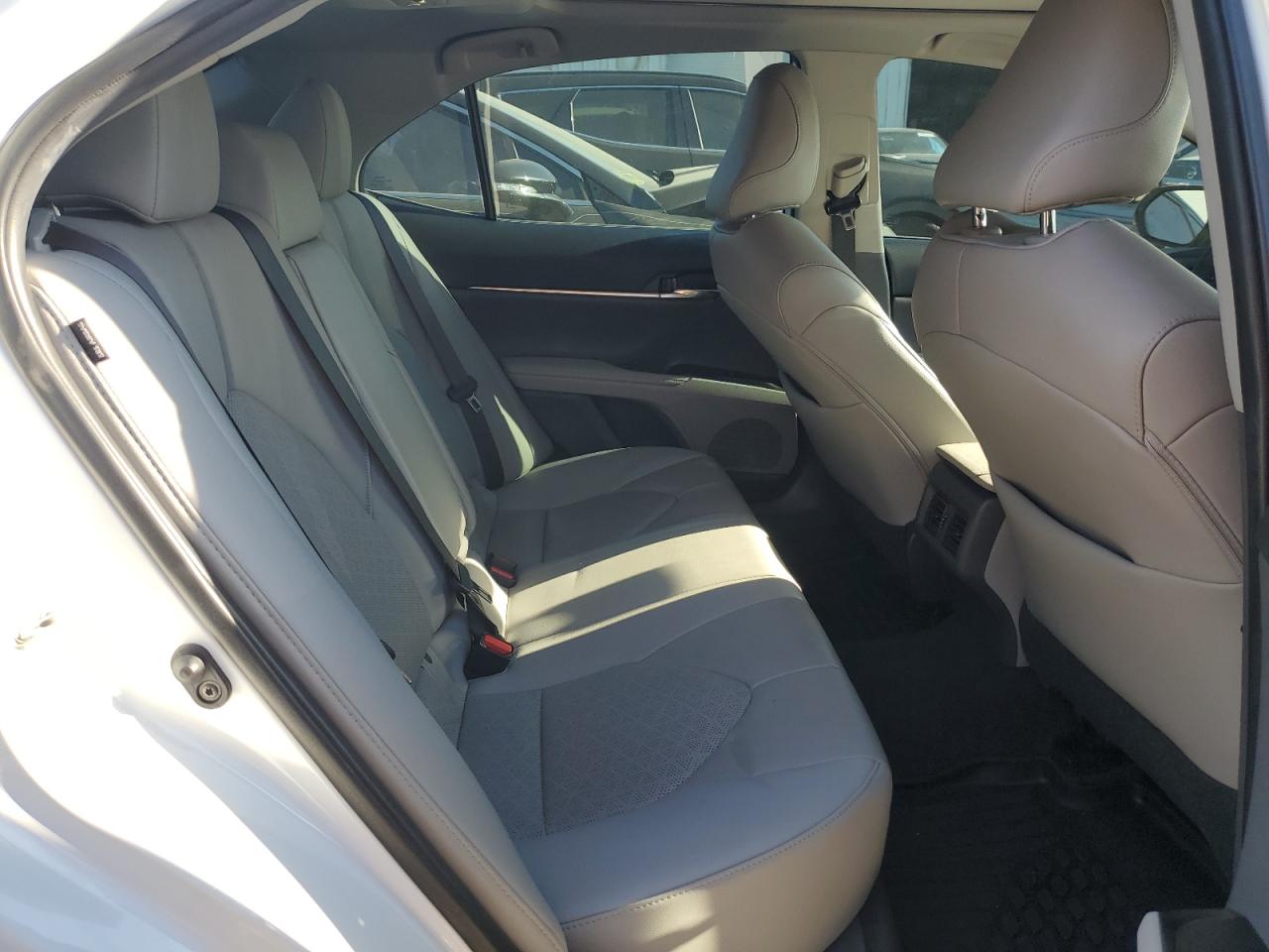 2020 Toyota Camry - Image 10