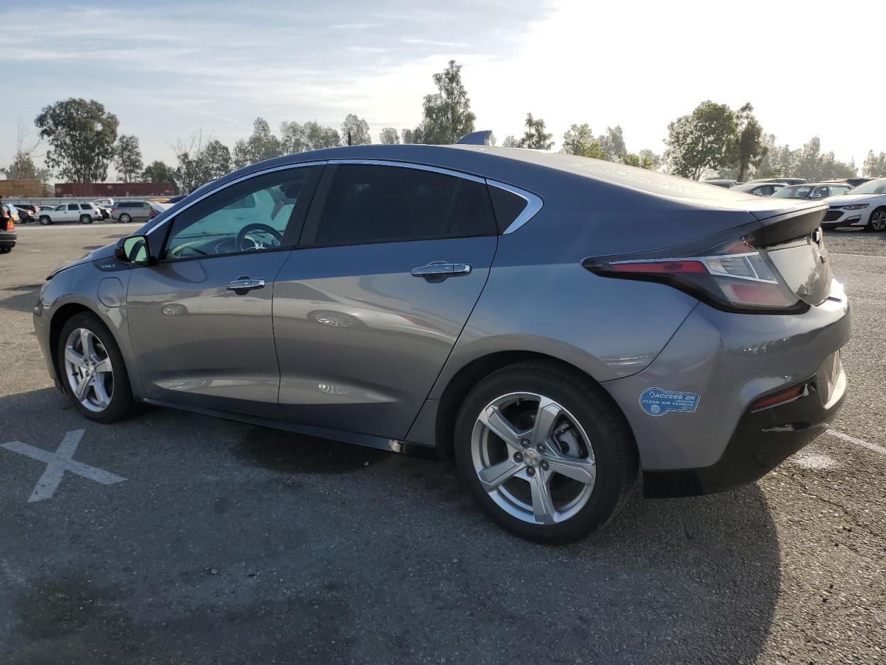 VIN 1G1RC6S52JU129676 2018 CHEVROLET VOLT no.2