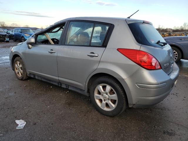  NISSAN VERSA 2012 Сріблястий