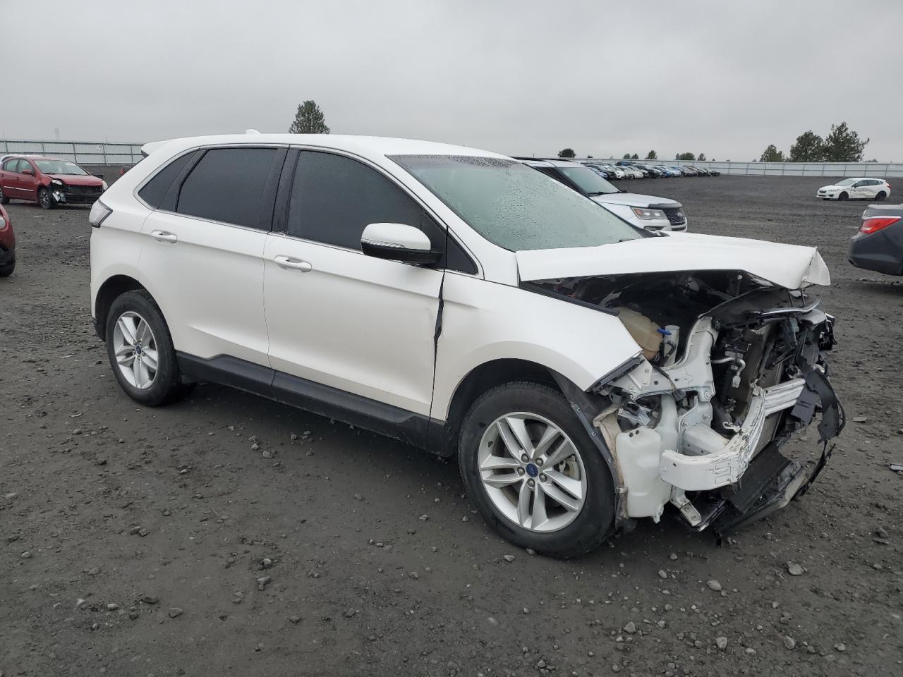 2017 Ford Edge - Image 4