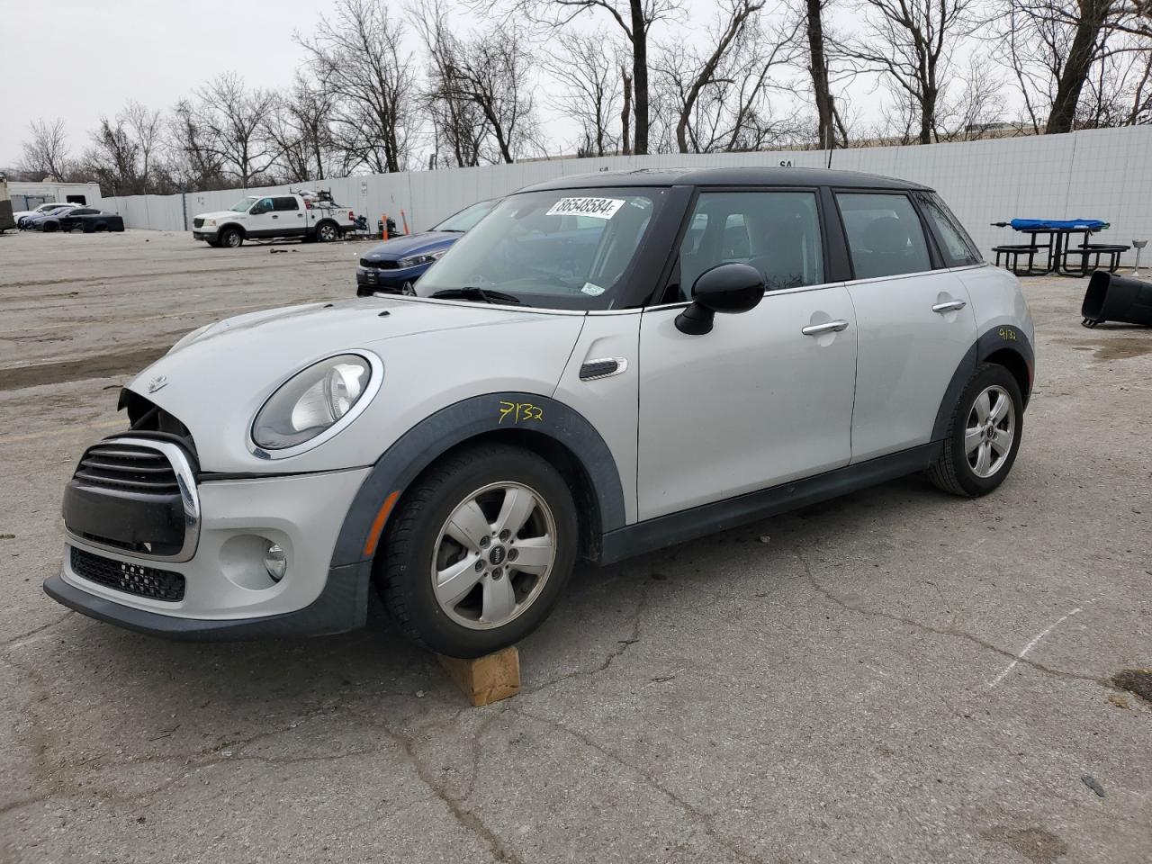 VIN WMWXU1C54G2D11817 2016 MINI COOPER no.1