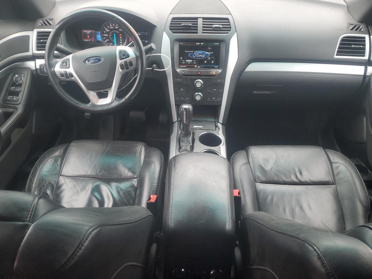2014 Ford Explorer - Image 8