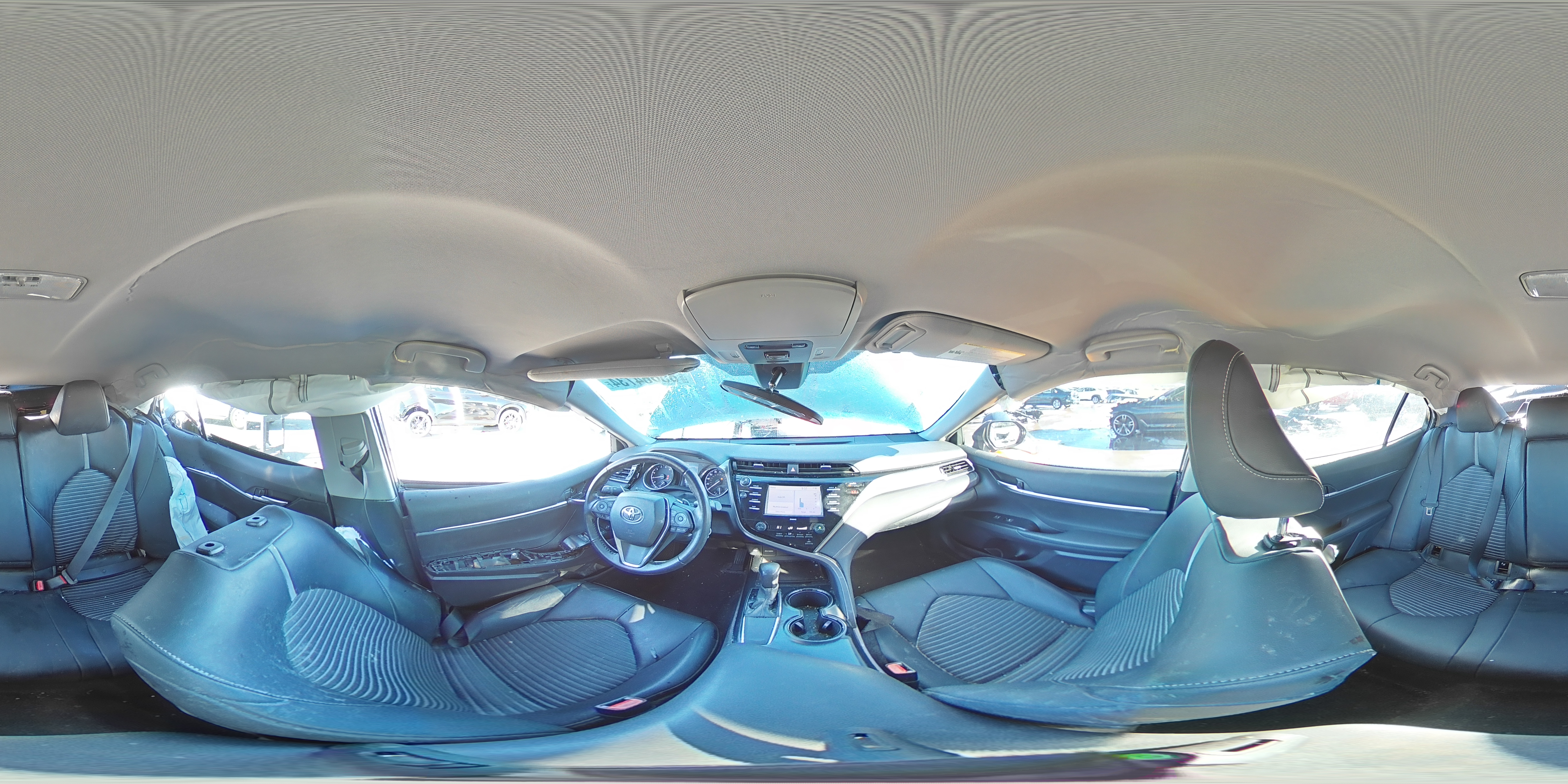 2020 Toyota Camry - Image 14