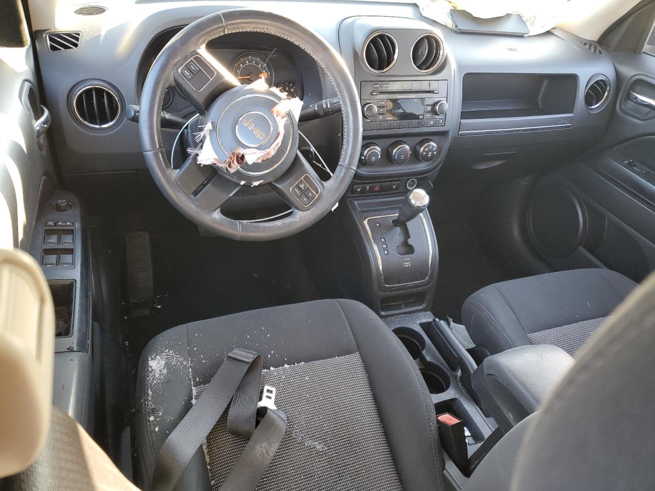 2014 Jeep Liberty (Patriot) - Image 8