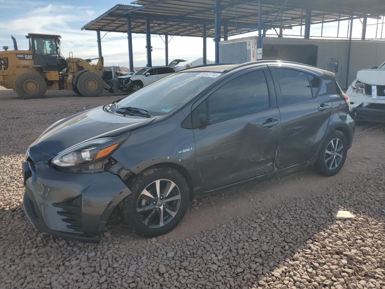 VIN JTDKDTB33J1612677 2018 TOYOTA PRIUS no.1