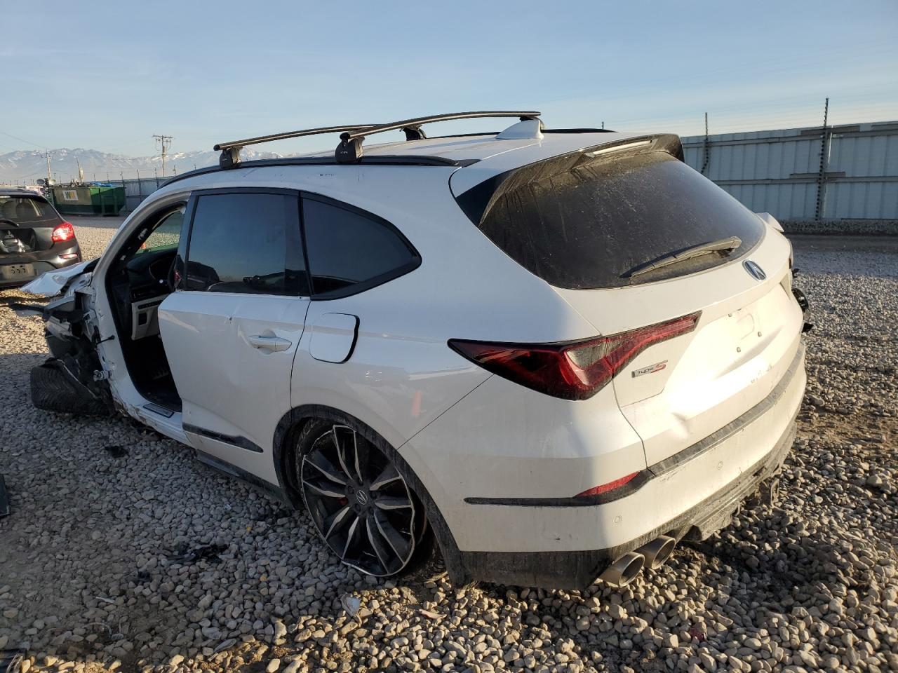 2023 Acura MDX - Image 2