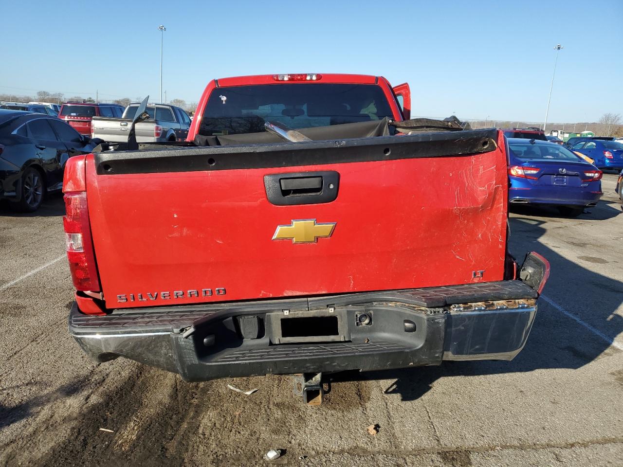 2013 Chevrolet Silverado - Image 6