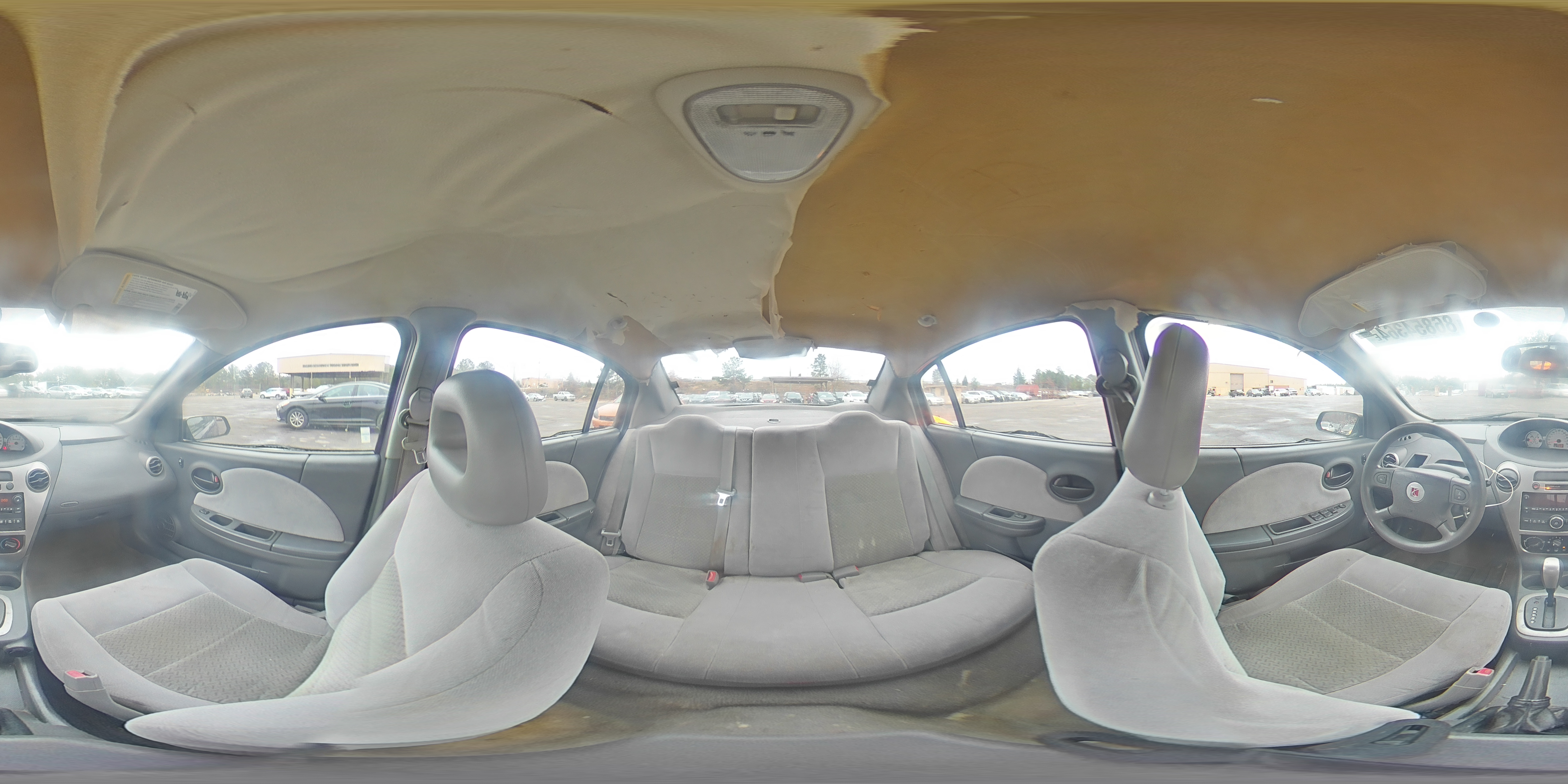 2007 Saturn ION - Image 12