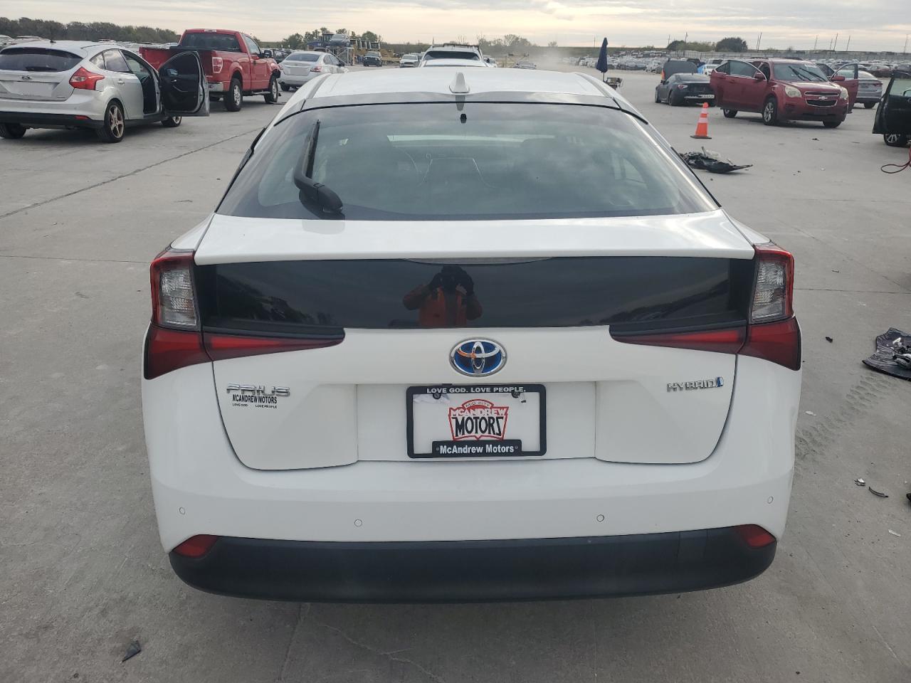 2020 Toyota Prius - Image 6