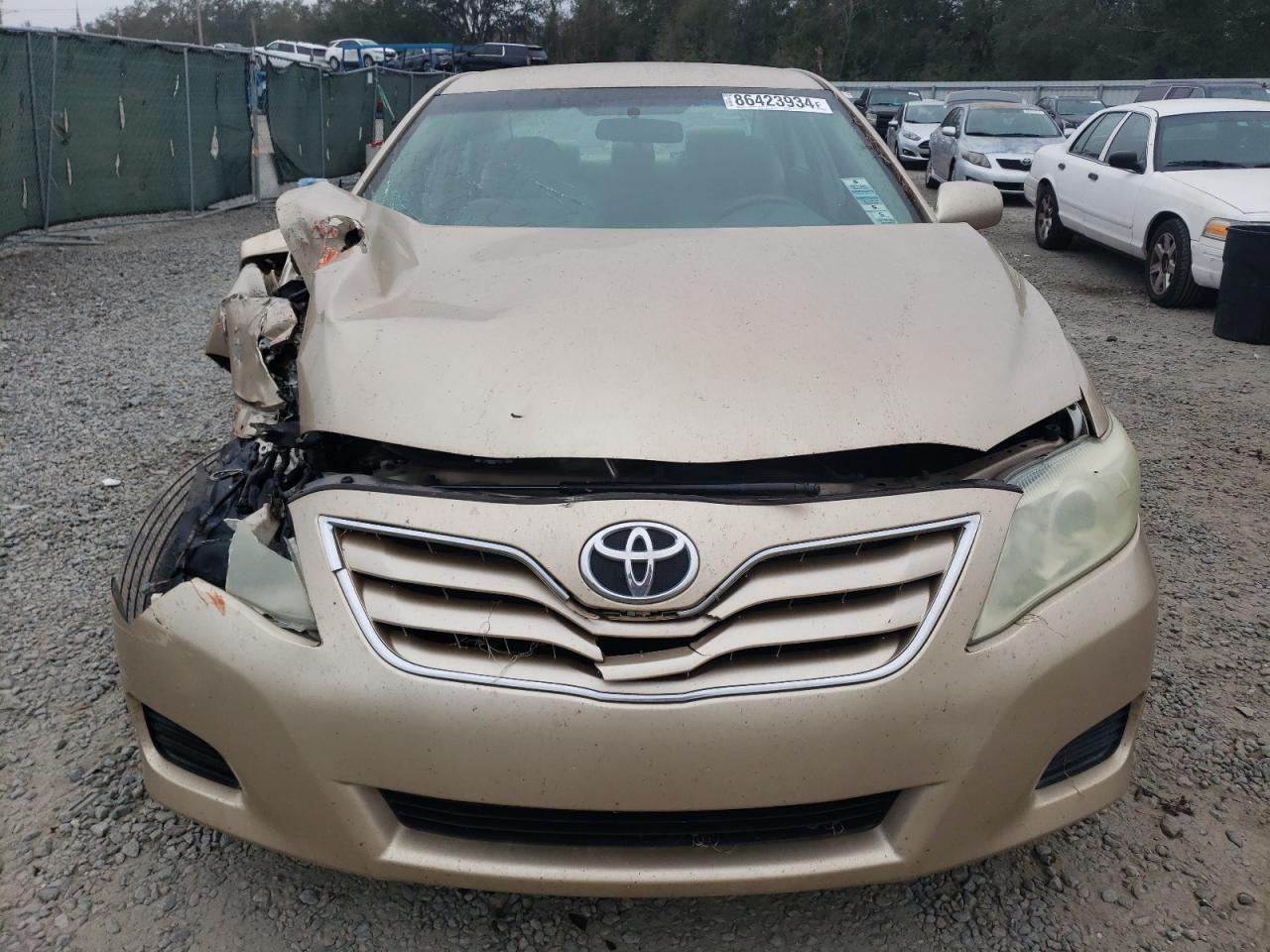 2010 Toyota Camry - Image 5