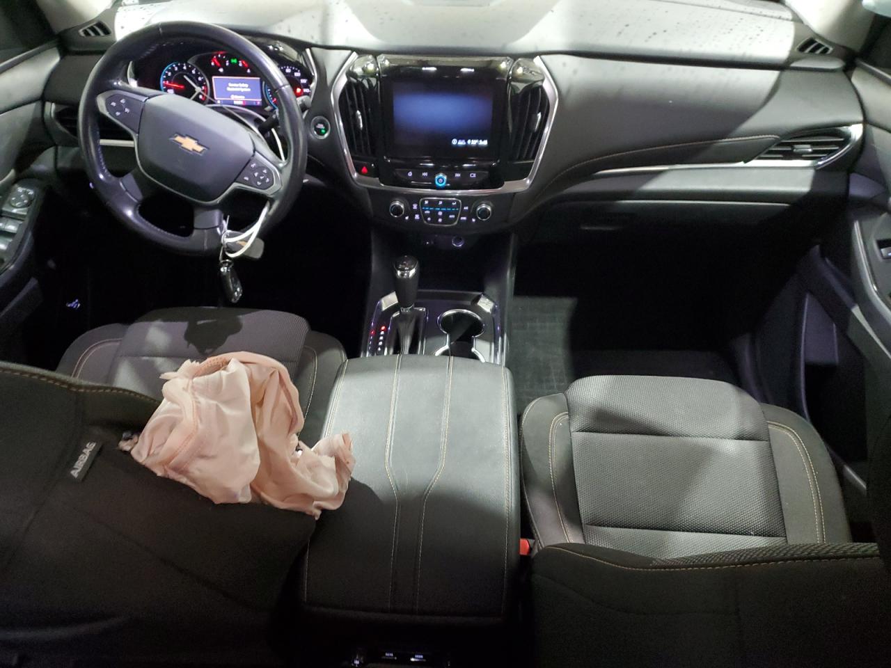 2020 Chevrolet Traverse - Image 8