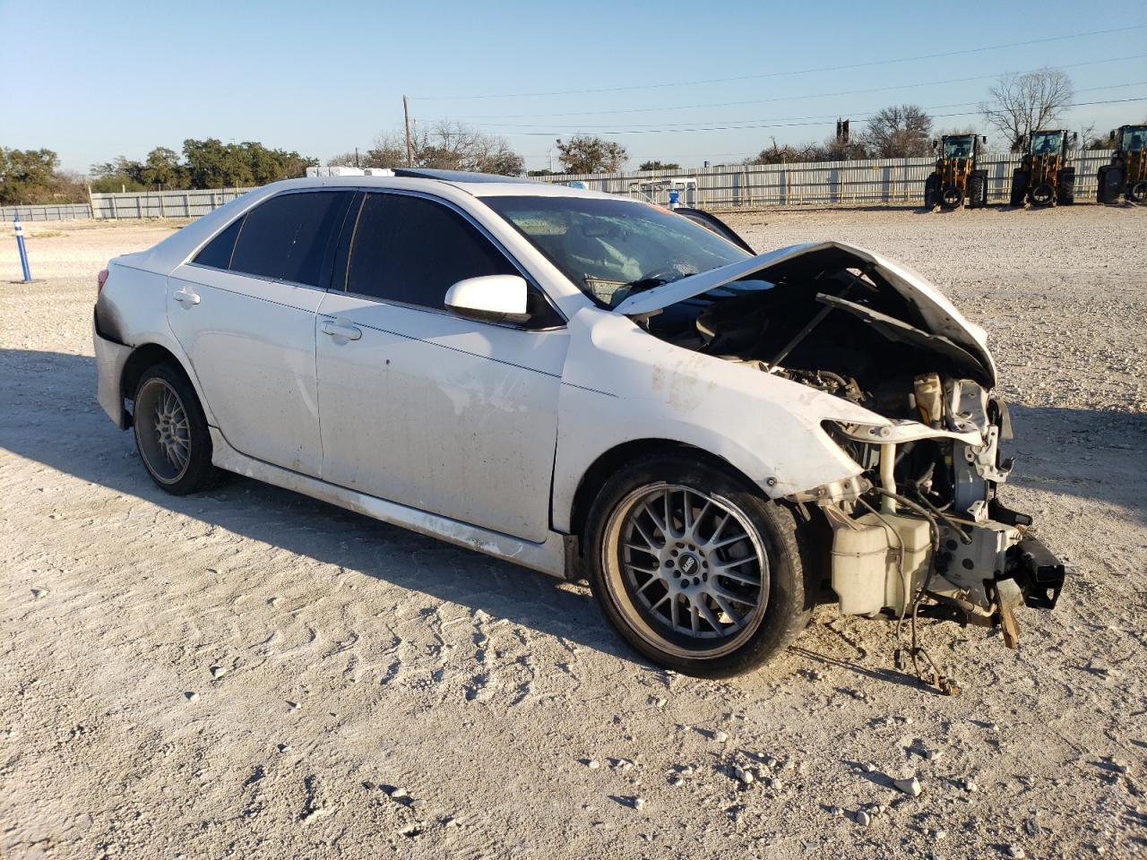 2014 Toyota Camry - Image 4
