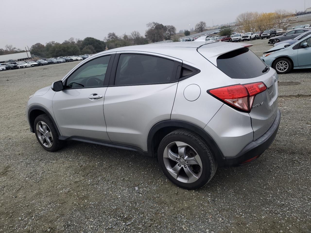 VIN 3CZRU5H37GM752691 2016 HONDA HR-V no.2